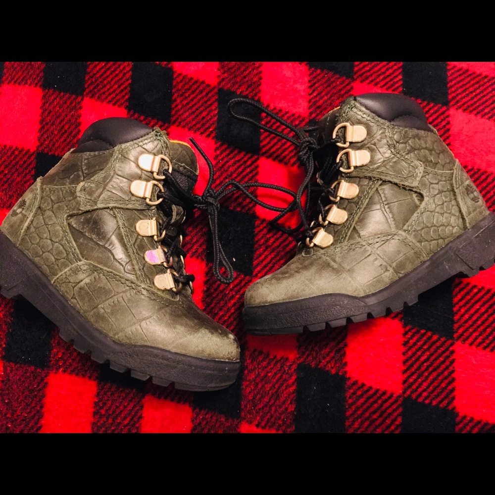 Timberland “Croc Skin” Dark Green Toddler Boys Size 8